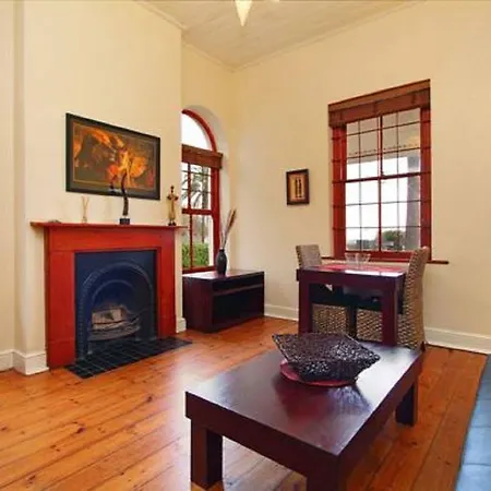 Cape Paradise Lodge And Apartments Cape Town Room photo