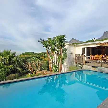 Cape Paradise Lodge And Apartments Cape Town Exterior photo