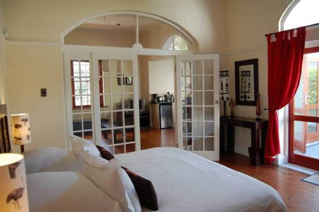 Cape Paradise And Gasthuis Kaapstad